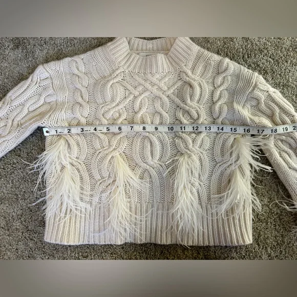 Vince | Feather-trimmed cable-knit wool and cashmere-blend sweater - Picture 11 of 13